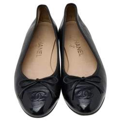 Pre Owned Chanel Black Leather CC Cap Toe Bow Ballet Flats Size 38.5