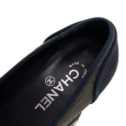 Pre Owned حذاء كعب عالي شانيل كانفاس سي سي رصاصي/أزرق داكن مقدمة منفصلة كعب روكي مقاس 38