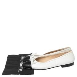 مملوكة مسبقًا Chanel Black/White Leather CC Cap Toe Bow Ballet Flats Size 38
