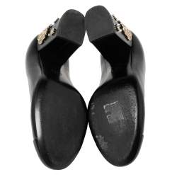 Pre Owned Chanel Black Patent and Leather CC Cap Toe Camellia Applique Pumps Size 38