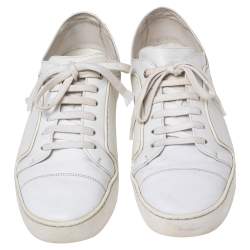 مملوكة مسبقًا حذاء رياضي شانيل جلد ومطاط أبيض رباط علوي مزين سي سي مقاس 38