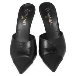 Pre Owned Chanel Black Leather and Canvas CC Faux Pearl Embellished Sandals Size 41