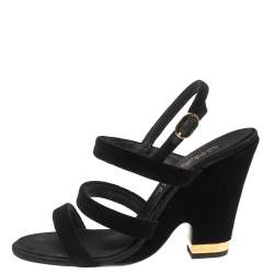 مملوكة مسبقًا Chanel Black Velvet Block Heel Singback Sandals Size 39