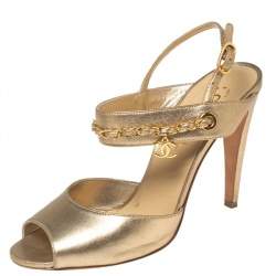 مملوكة مسبقًا Chanel Gold Leather Chain Embellished Slingback Sandals Size 39.5