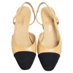 مملوكة مسبقًا حذاء كعب عالي شانيل CC جلد وكانفاس بيج/أسود غطاء مقدمة بحزام للكاحل مقاس 36