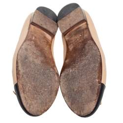 مملوكة مسبقًا Chanel Beige/Black Leather CC Cap Toe Bow Ballet Flats Size 40 