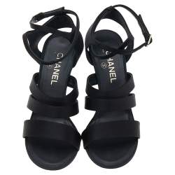 مملوكة مسبقًا Chanel Black Satin Pearl Heel Interlocking CC Ankle Strap Sandals Size 39.5