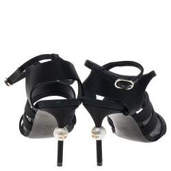 مملوكة مسبقًا Chanel Black Satin Pearl Heel Interlocking CC Ankle Strap Sandals Size 39.5