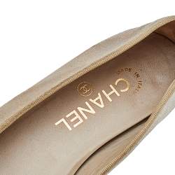 Pre Owned Chanel Metallic Gold Leather CC Cap Toe Bow Ballet Flats Size 37