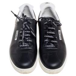 مملوكة مسبقًا Chanel Black Leather Logo Lace Up CC Low Top Sneakers Size 40