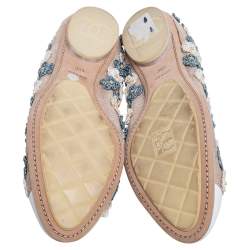Pre Owned Chanel White Flower Embellished Mesh Fabric and Patent Leather Cap-Toe Scrunch Ballet Flats Size 40