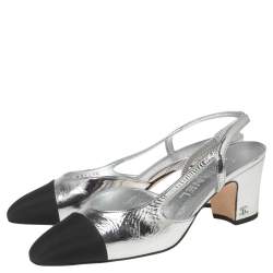 Pre Owned صندل شانيل قماش وجلد أسود/فضي غطاء مقدمة بحزام للكاحل مقاس 36.5