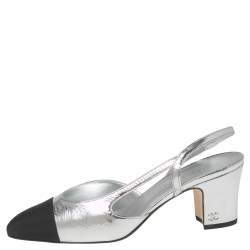 Pre Owned صندل شانيل قماش وجلد أسود/فضي غطاء مقدمة بحزام للكاحل مقاس 36.5