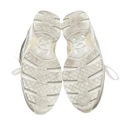 Pre Owned حذاء رياضي  شانيل منخفض من أعلي سي سي قماش لوريكس وشبك متعدد الألوان/ أبيض مقاس 39