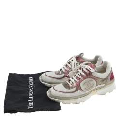 Pre Owned حذاء رياضي  شانيل منخفض من أعلي سي سي قماش لوريكس وشبك متعدد الألوان/ أبيض مقاس 39