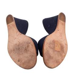 Pre Owned حذاء سلايد شانيل كعب روكي سي سي كانفاس كحلي مقاس 40