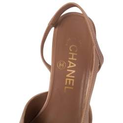 مملوكة مسبقًا Chanel Nude/Pink Leather and Patent Cap-Toe D'orsay Slingback Pumps Size 36