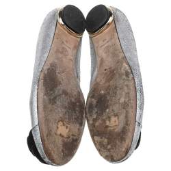 Pre Owned Chanel Silver Textured Leather Camellia Ballet Flats Size 41