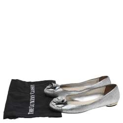 Pre Owned Chanel Silver Textured Leather Camellia Ballet Flats Size 41