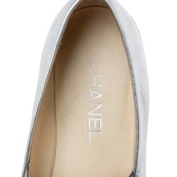 Pre Owned Chanel Silver Leather CC Cap Toe Espadrille Flats Size 39.5