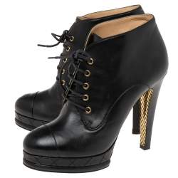 Chanel Black Leather Cap Toe Lace Up Platform Ankle Boots Size 38