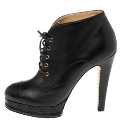 Chanel Black Leather Cap Toe Lace Up Platform Ankle Boots Size 38