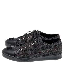 Pre Owned حذاء رياضى شانيل منخفض من أعلى غطاء مقدمة سى سى جلد وتويد رمادي مقاس 38 