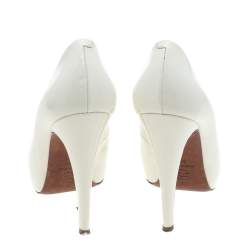 Pre Owned Chanel White/Black Leather CC Cap Toe Platform Pumps Size 36.5