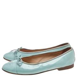 Pre Owned Chanel Light Green Patent Leather Bow CC Cap Toe Ballet Flats Size 39.5