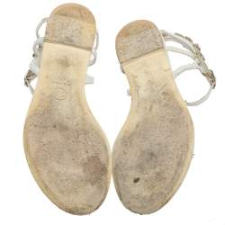 Pre Owned Chanel White Leather CC Flower Thong Flats Size 37