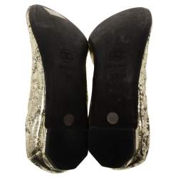 Pre Owned Chanel Metallic Gold/Black Leather Cap Toe Scrunch Ballet Flats Size 37