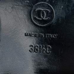 مملوكة مسبقًا Chanel Black/Gold Fabric And Leather CC Ankle Strap Loafer Sandals Size 38.5