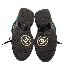 مملوكة مسبقًا حذاء رياضي شانيل سي سي قماش سويدي متعدد الألوان مقاس 40