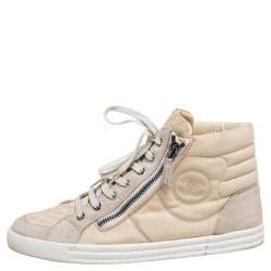 Pre Owned Chanel Grey/White Suede Canvas CC Double Zip High Top Sneakers Size 39.5