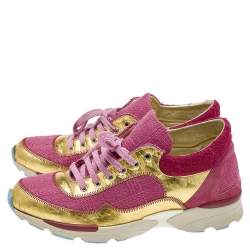 Pre Owned Chanel Pink/Gold Tweed Fabric And Patent Leather CC Lace Up Sneakers Size 38