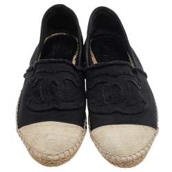 Pre Owned Chanel Black/White Canvas CC Espadrille Flats Size 40