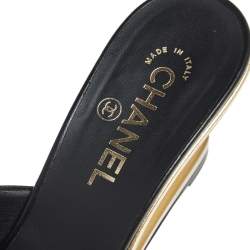 مملوكة مسبقًا Chanel Black Leather CC Slide Wedge Sandals Size 39.5