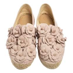 Pre Owned Chanel Dusty Pink Leather CC Camellia Flat Espadrilles Size 38