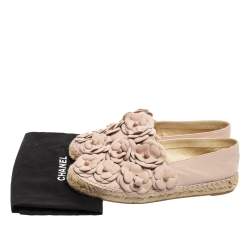 Pre Owned Chanel Dusty Pink Leather CC Camellia Flat Espadrilles Size 38