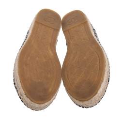 مملوكة مسبقًا حذاء فلات إسبادريل شانيل غطاء مقدمة سي سي جلد وتويد أسود/ أزرق مقاس 37