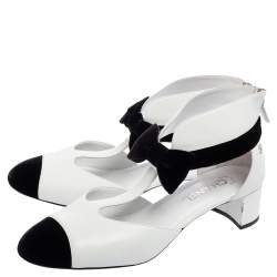 Chanel White/Black Leather and Velvet Cap-Toe Bow Cut-Out Ankle Boots Size 41