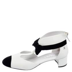 Chanel White/Black Leather and Velvet Cap-Toe Bow Cut-Out Ankle Boots Size 41