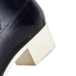 Chanel Black Rubber Camellia Embellished CC Rain Boots Size 39