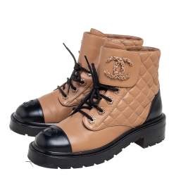 Pre Owned Chanel Brown/Black Quilted Leather CC Cap Toe Chain Link Logo Combat Boots Size 39.5