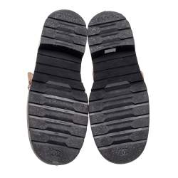 Pre Owned Chanel Brown/Black Quilted Leather CC Cap Toe Chain Link Logo Combat Boots Size 39.5