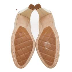 Pre Owned Chanel Beige/Cream Leather And Patent CC Cap Toe Scrunch Block Heel Pumps Size 40.5