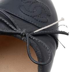 مملوكة مسبقًا Chanel Black Leather CC Cap Toe Bow Ballet Flats Size 39