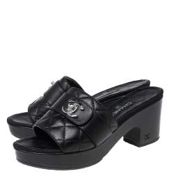 Pre Owned Chanel Black Quilted Leather CC Turn Lock Platform Slide Sandals Size 37