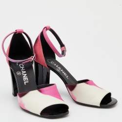 Pre Owned صندل شانيل قماش مطبوع متعدد الألوان حزام للكاحل مقاس 36