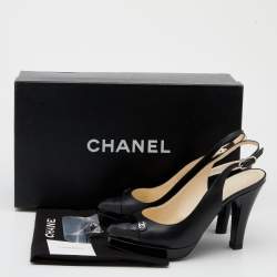 Pre Owned Chanel Black Patent And Leather CC Cap Toe Slingback Sandals Size 37
